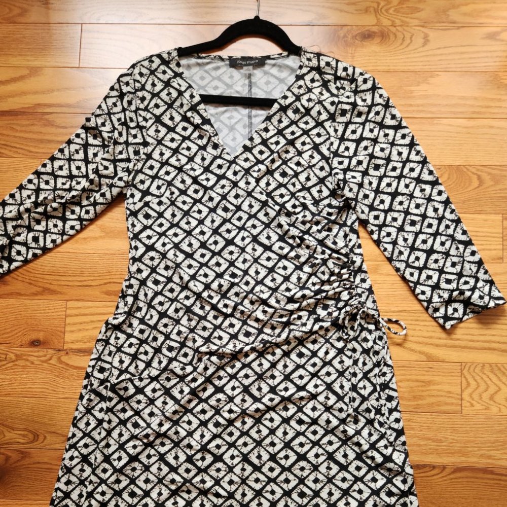 Jones Studio stretch dress size 12